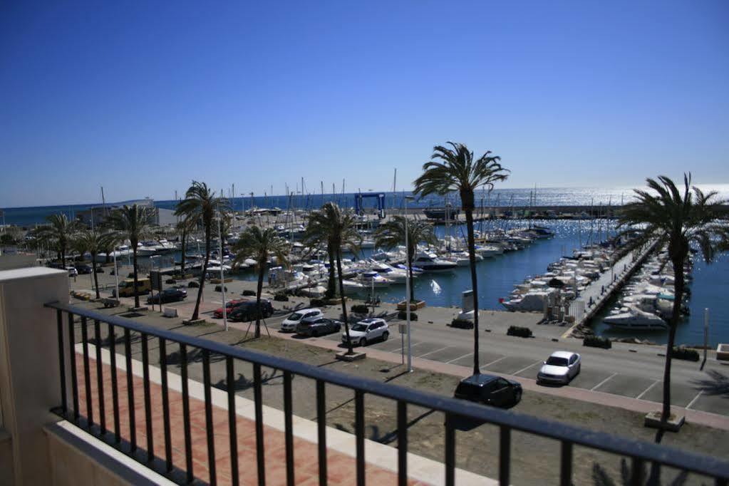 Hotel El Paraiso Caleta De Velez Kültér fotó